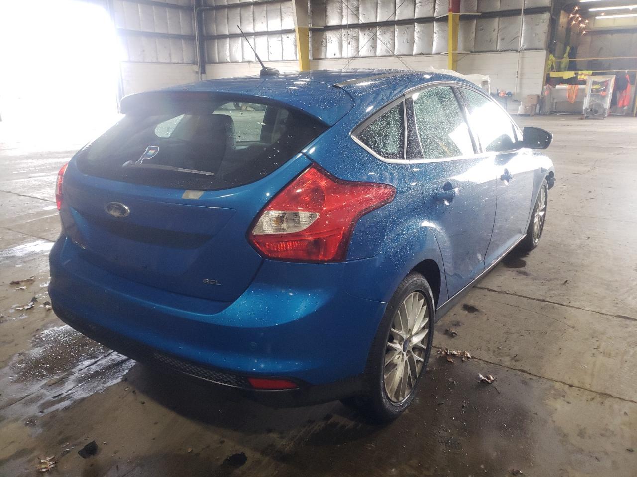Photo 4 from auction – 2012 FORD FOCUS SEL with VIN 1FAHP3M26CL155902