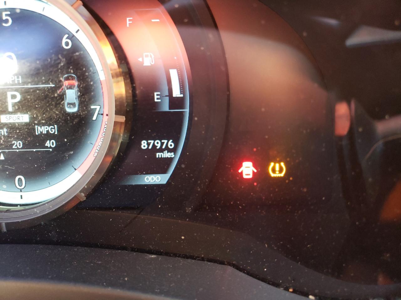 Photo 8 from auction – 2014 LEXUS IS 250 with VIN JTHCF1D25E5010738