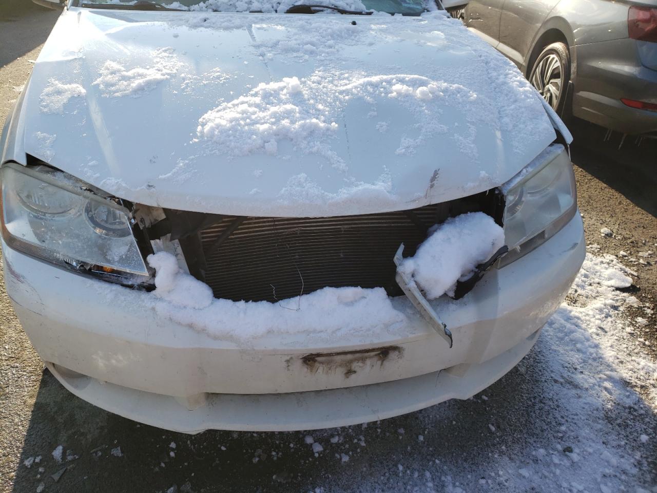 Foto 9 de la subasta – 2010 DODGE AVENGER R/ con VIN 1B3CC5FB2AN163507