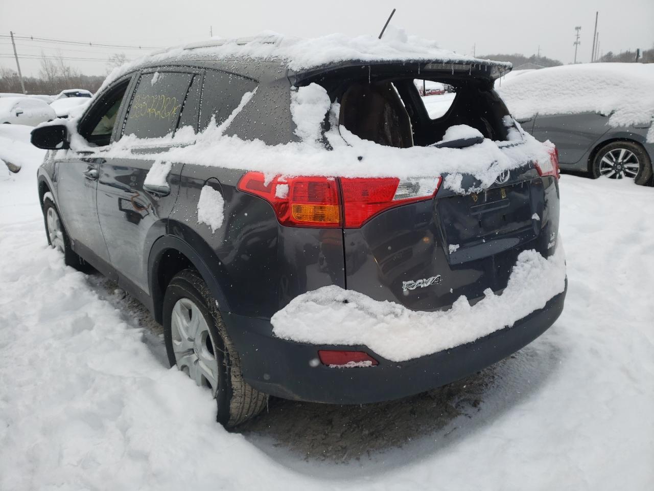 Photo 3 from auction – 2015 TOYOTA RAV4 LE with VIN 2T3BFREV4FW284186