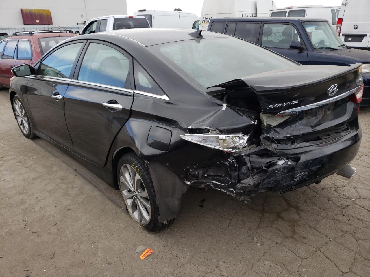 Photo 3 from auction – 2014 HYUNDAI SONATA SE with VIN 5NPEC4AB8EH851607