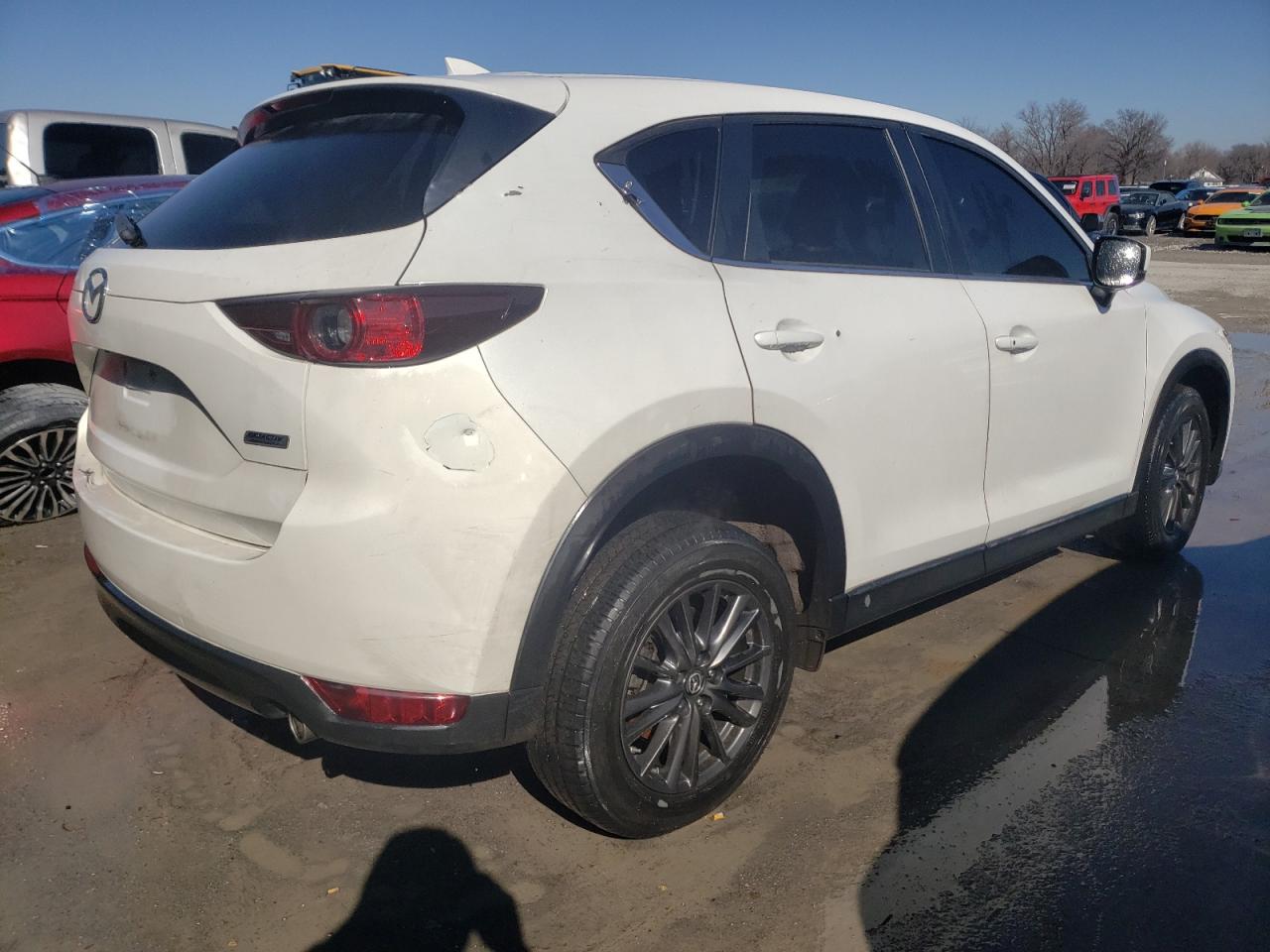Photo 4 from auction – 2019 MAZDA CX-5 TOURI with VIN JM3KFACM8K0617118
