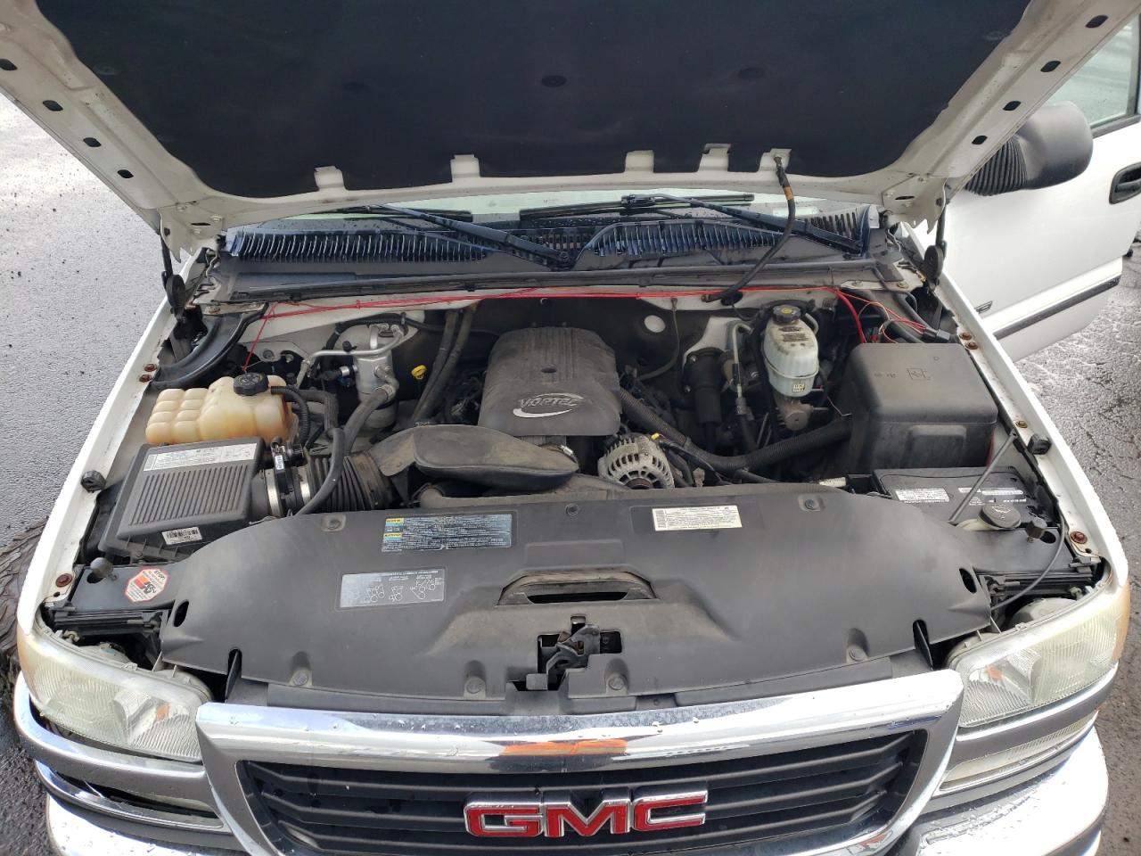 Photo 7 from auction – 2005 GMC SIERRA K25 with VIN 1GTHK29U95E116029