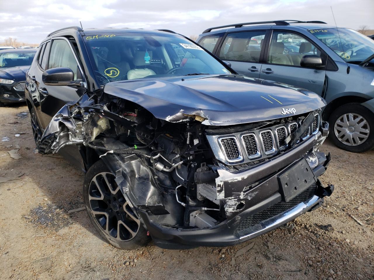 JEEP COMPASS LI 2017 with VIN 3C4NJDCB5HT666051 - Photo from auction