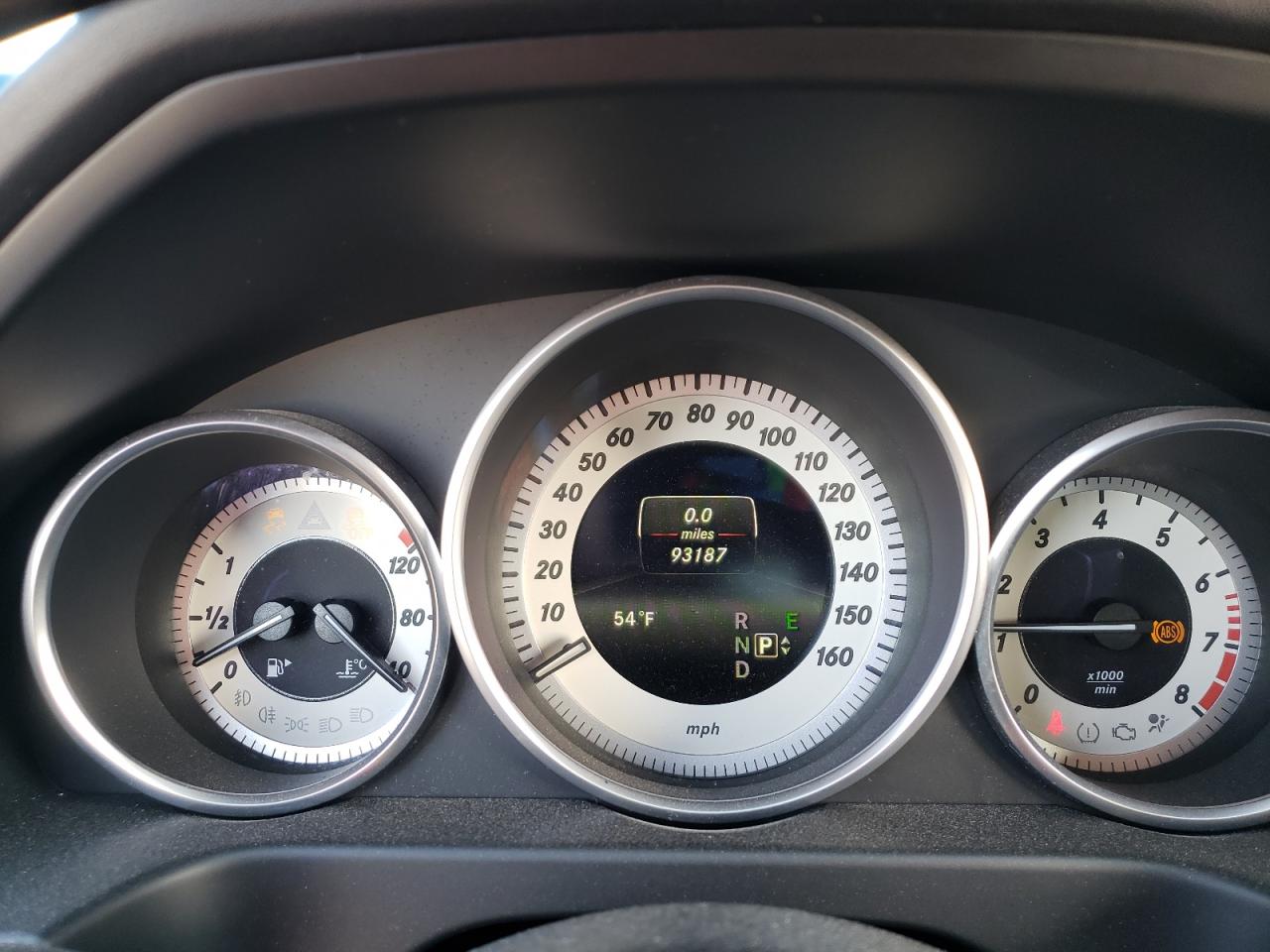 Photo 8 from auction – 2015 MERCEDES-BENZ E 400 with VIN WDDHF6FB6FB155832