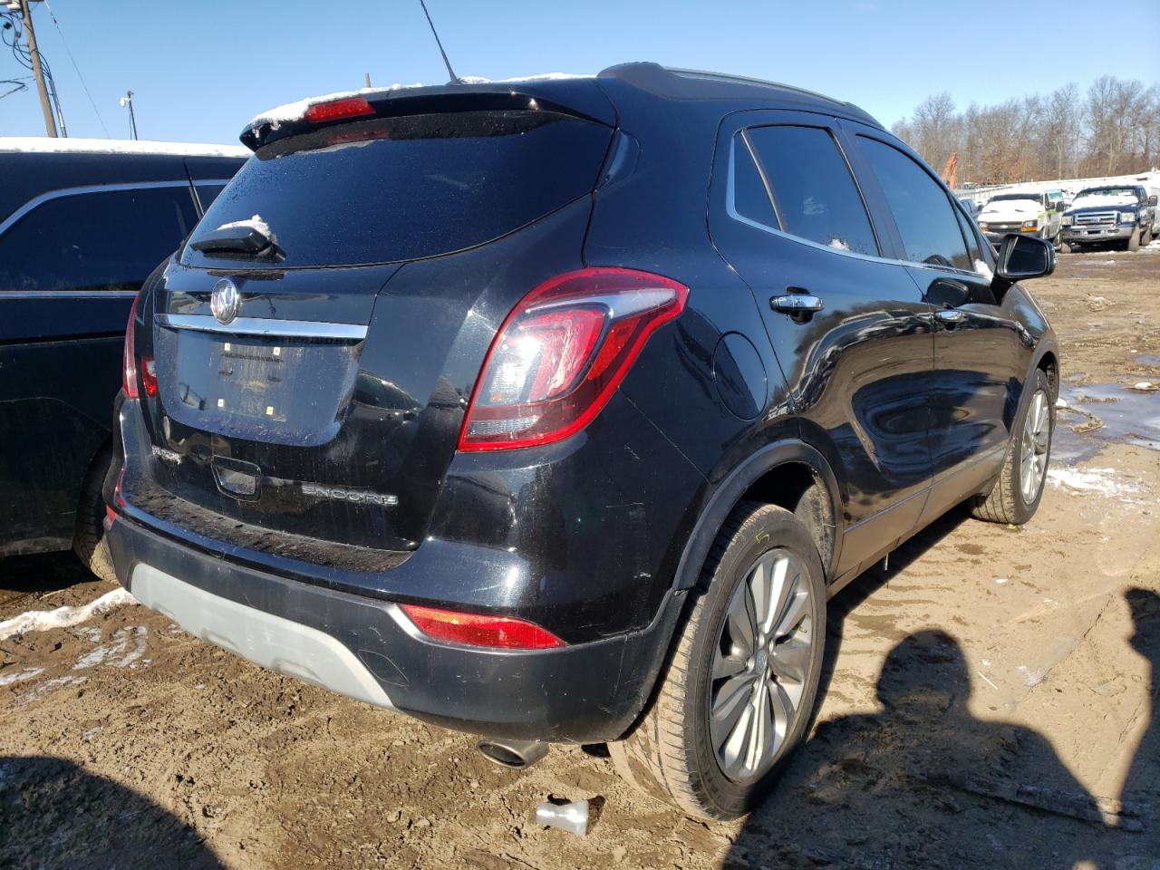 Photo 4 from auction – 2018 BUICK ENCORE PRE with VIN KL4CJASB5JB553788