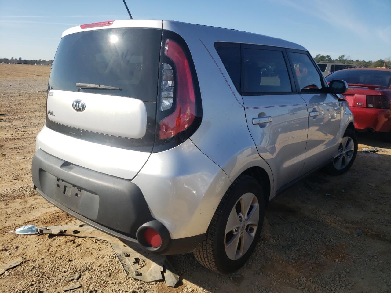 Photo 4 from auction – 2015 KIA SOUL with VIN KNDJN2A21F7778566