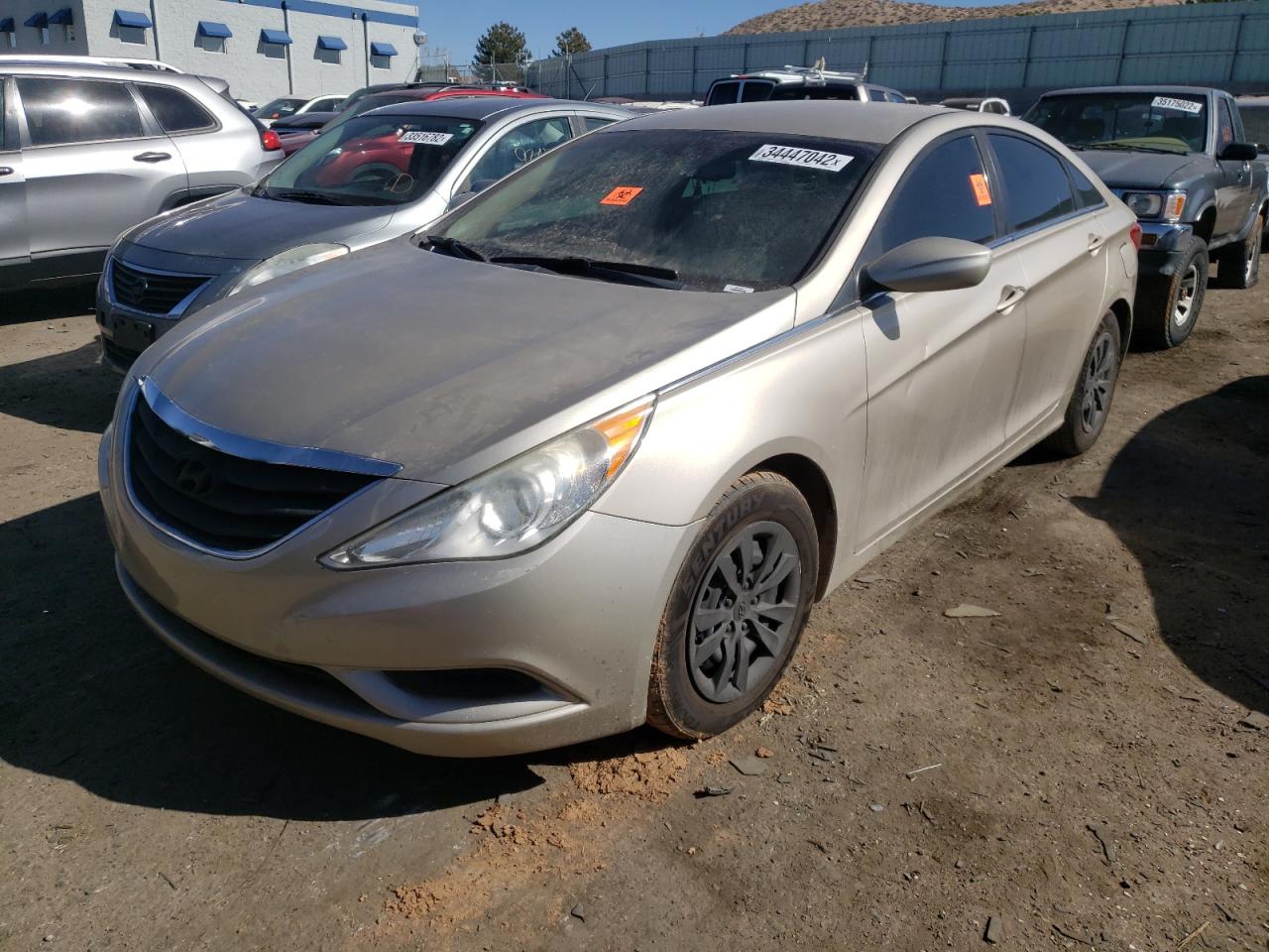 Photo 2 from auction – 2012 HYUNDAI SONATA GLS with VIN 5NPEB4AC1CH325733