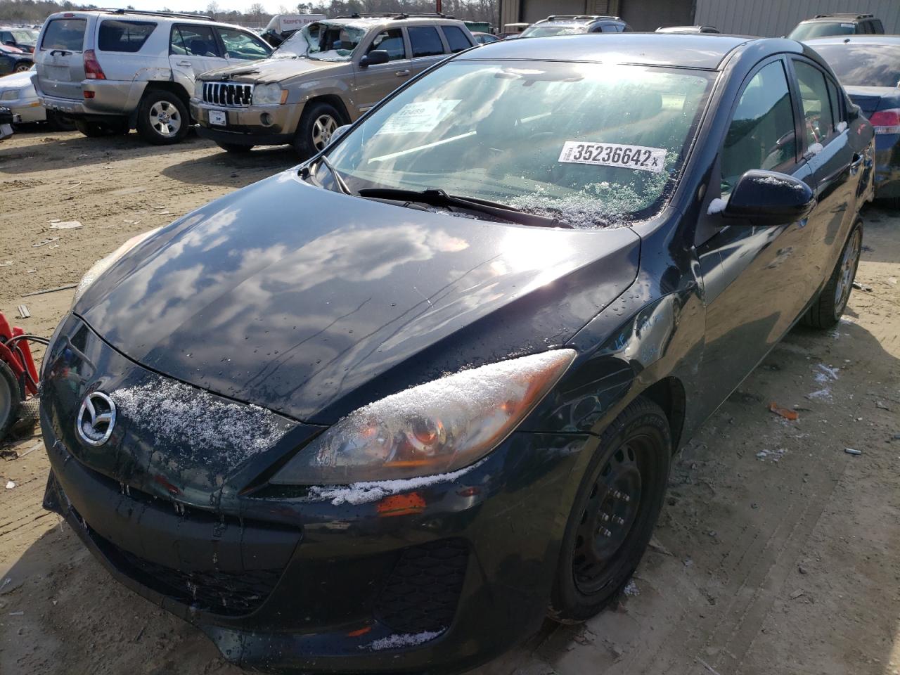 Photo 2 from auction – 2013 MAZDA 3 I with VIN JM1BL1TF8D1724296