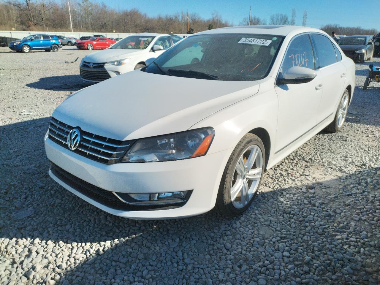 Photo 2 from auction – 2012 VOLKSWAGEN PASSAT SEL with VIN 1VWCN7A36CC098158