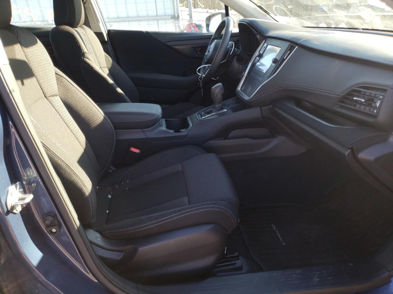 Photo 5 from auction – 2021 SUBARU OUTBACK with VIN 4S4BTAAC8M3106338
