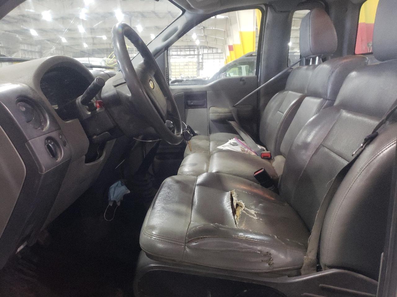 Photo 5 from auction – 2006 FORD F150 with VIN 1FTRF12286NB34132