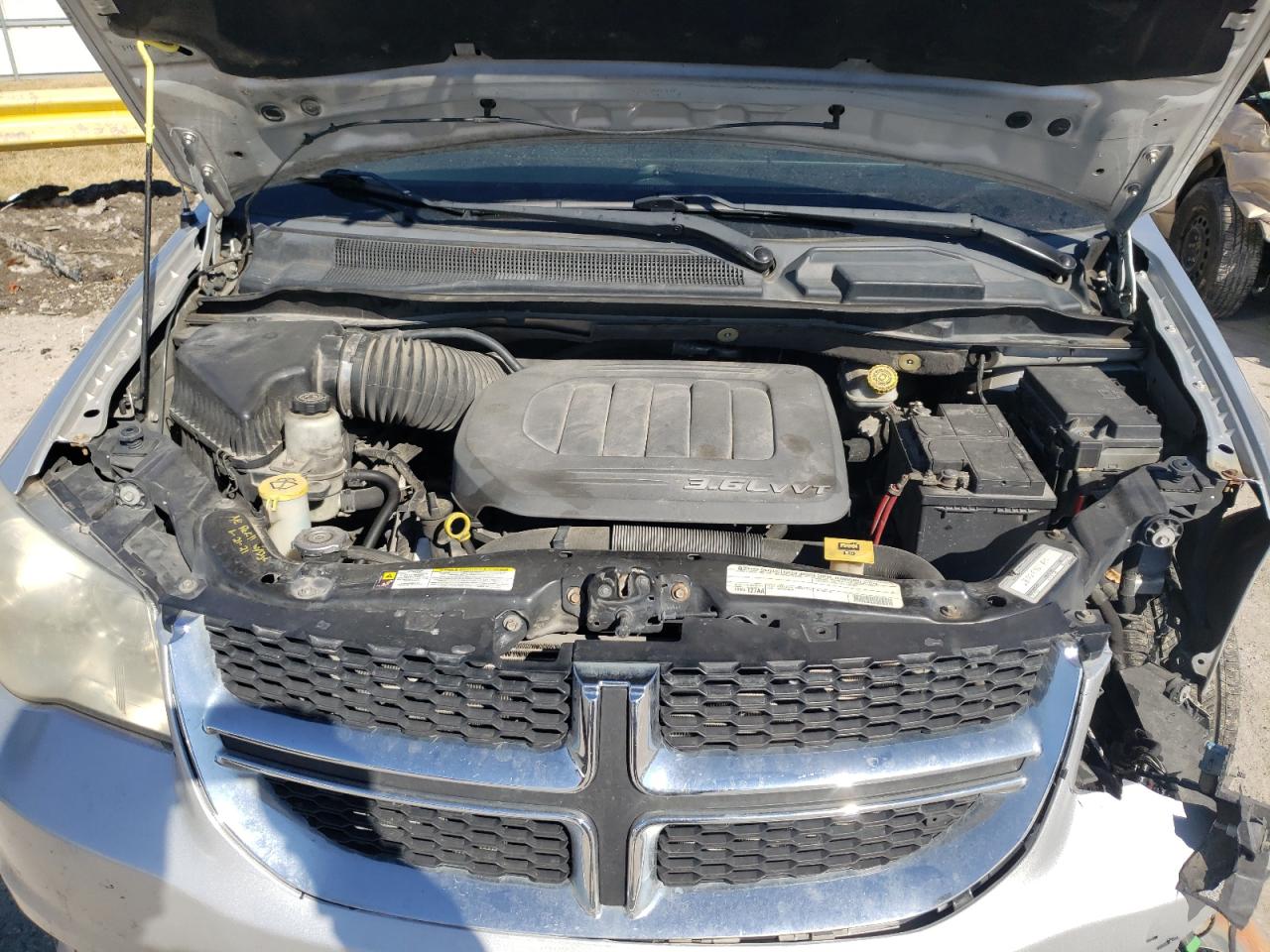 Photo 7 from auction – 2011 DODGE GRAND CARA with VIN 2D4RN5DG7BR755204