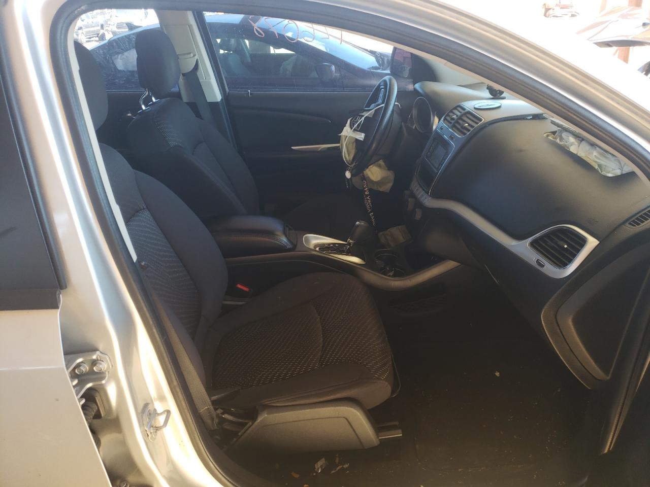 Photo 5 from auction – 2014 DODGE JOURNEY SE with VIN 3C4PDCAB0ET104373