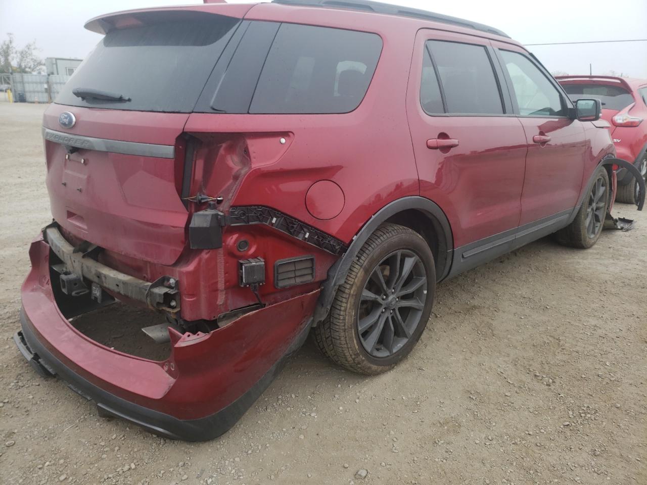 Photo 4 from auction – 2017 FORD EXPLORER X with VIN 1FM5K7D82HGC13393