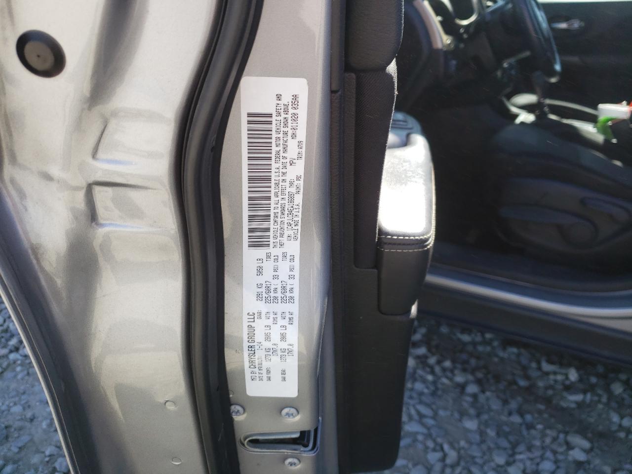 Photo 10 from auction – 2014 JEEP CHEROKEE L with VIN 1C4PJLCB4EW186897