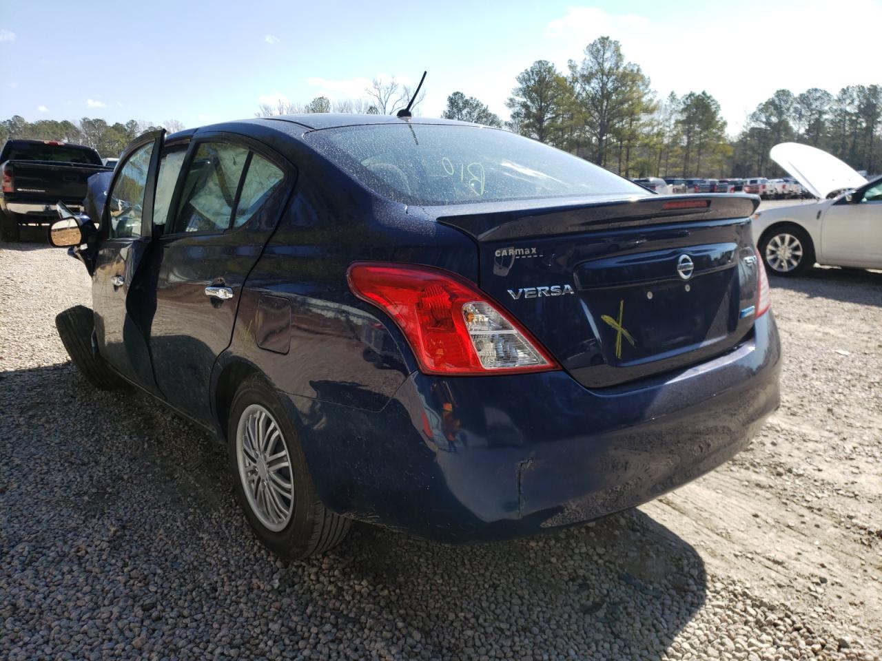 Photo 3 from auction – 2013 NISSAN VERSA S with VIN 3N1CN7AP8DL856130