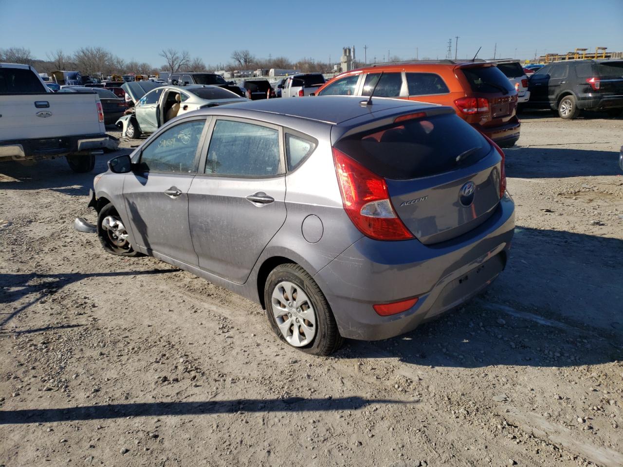 Photo 3 from auction – 2015 HYUNDAI ACCENT GS with VIN KMHCT5AE7FU216890