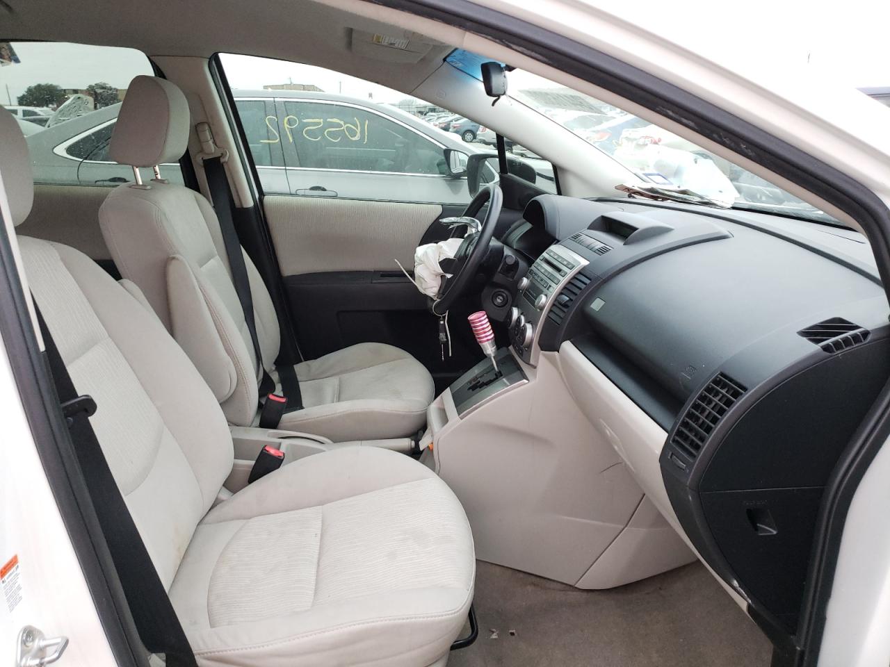 Photo 5 from auction – 2010 MAZDA 5 with VIN JM1CR2W31A0385876