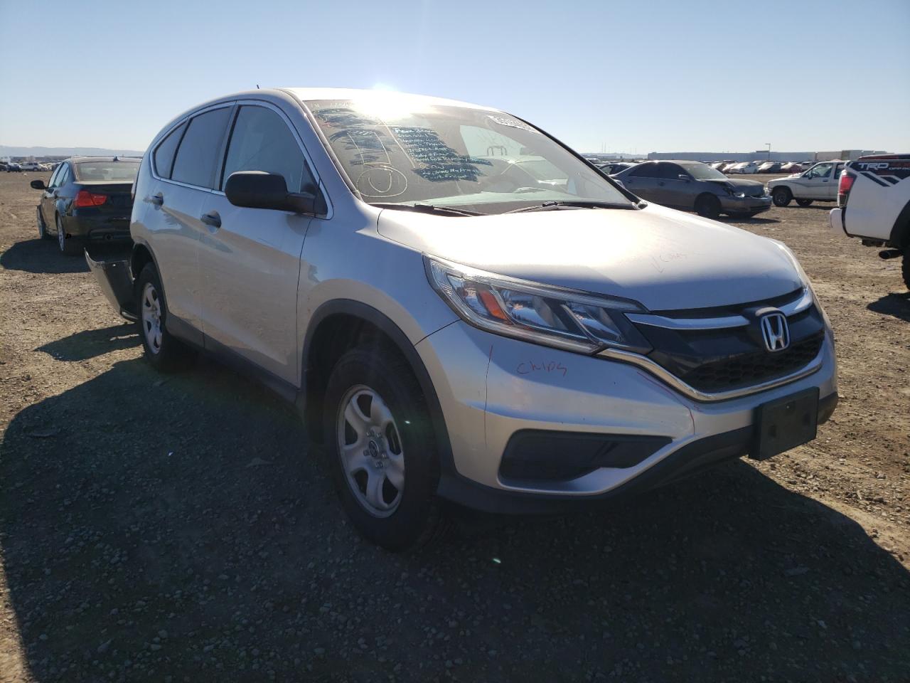 HONDA CR-V LX 2015 with VIN 3CZRM3H30FG714124 - Photo from auction