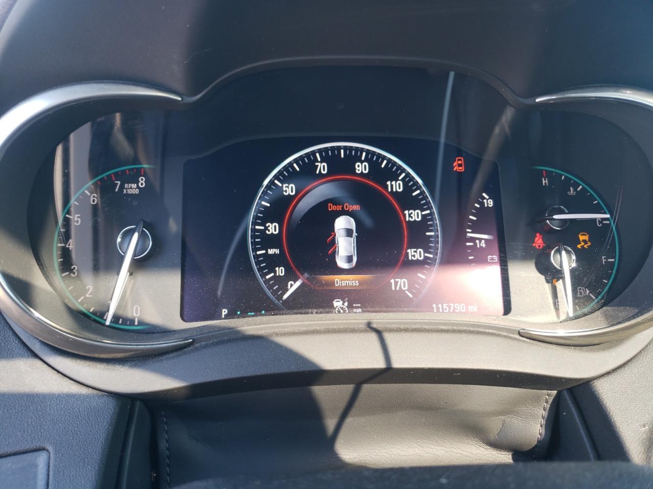 Photo 8 from auction – 2014 BUICK LACROSSE T with VIN 1G4GF5G31EF100196