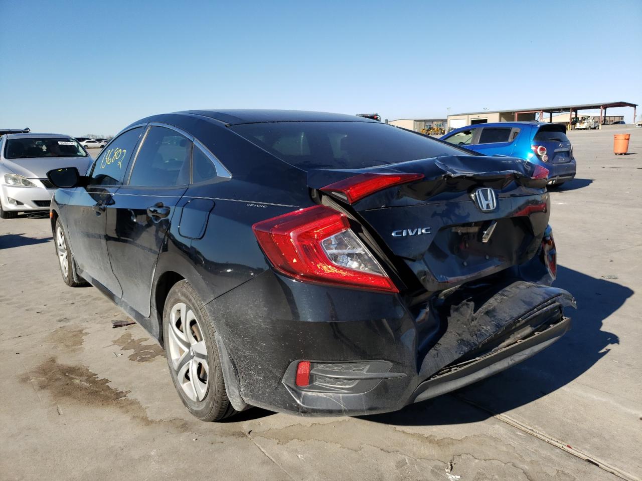 Photo 3 from auction – 2017 HONDA CIVIC LX with VIN 19XFC2F54HE053965