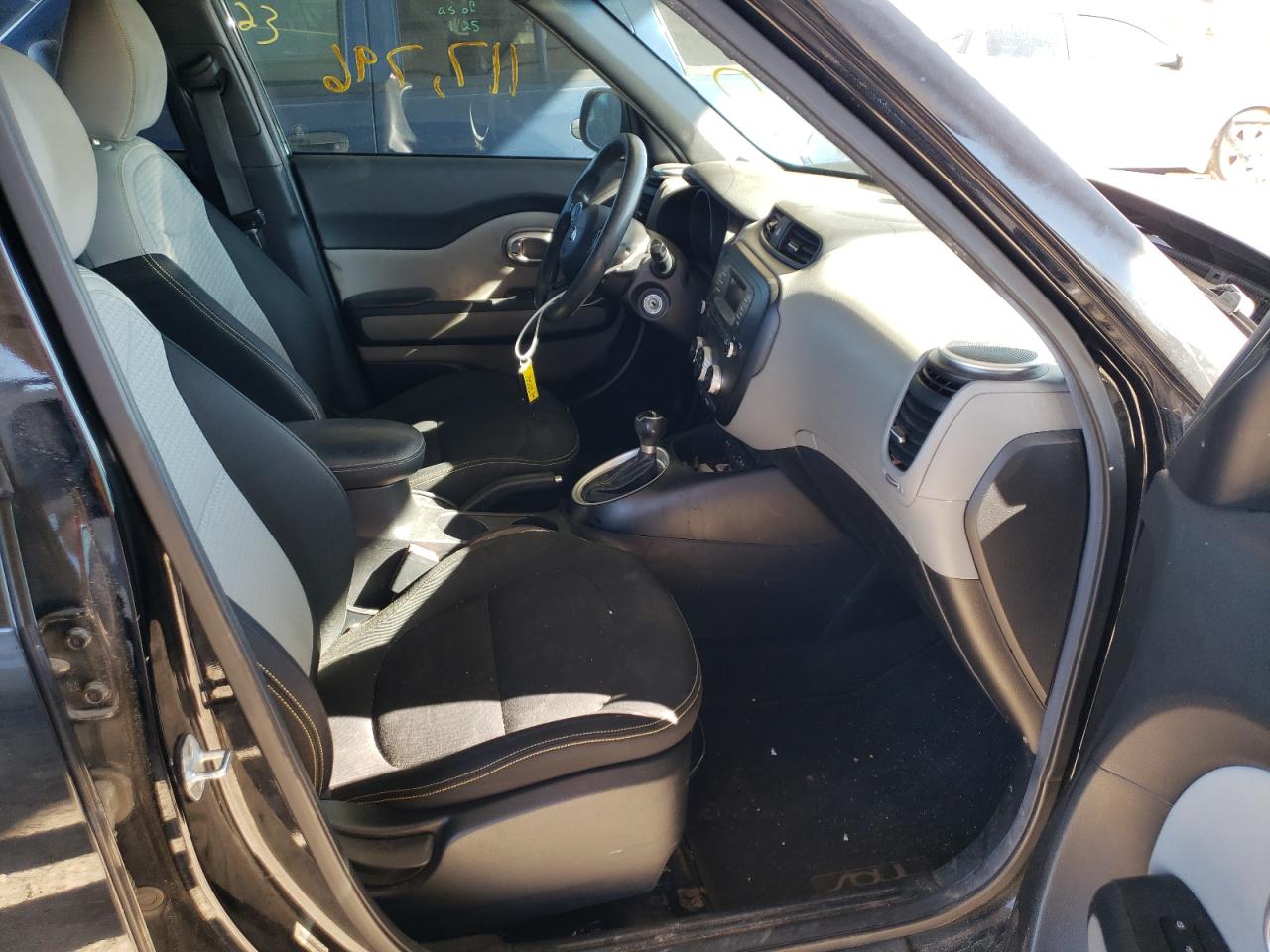 Photo 5 from auction – 2015 KIA SOUL + with VIN KNDJP3A50F7117654