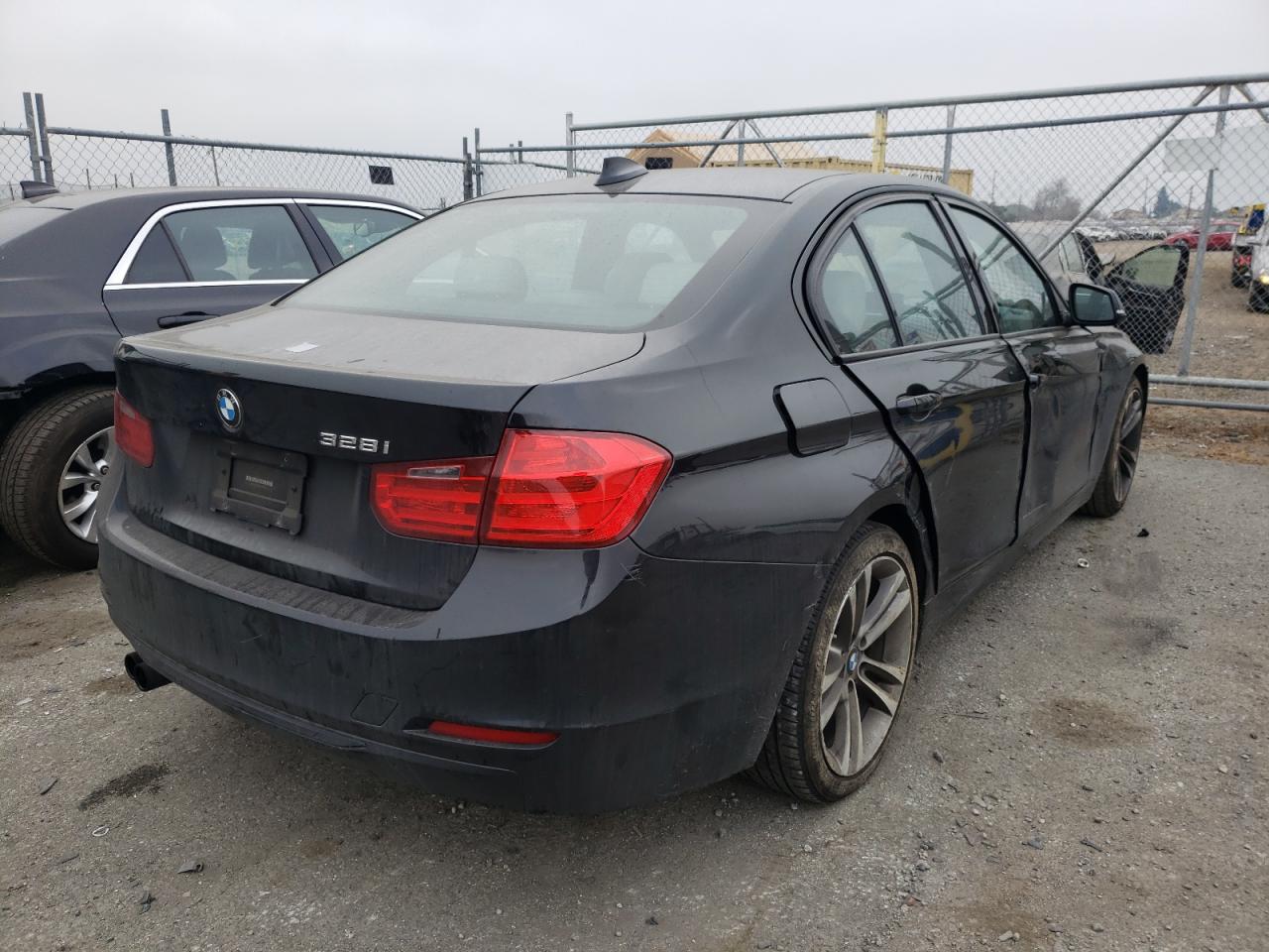 Photo 4 from auction – 2012 BMW 328 I with VIN WBA3A5G52CNP17576