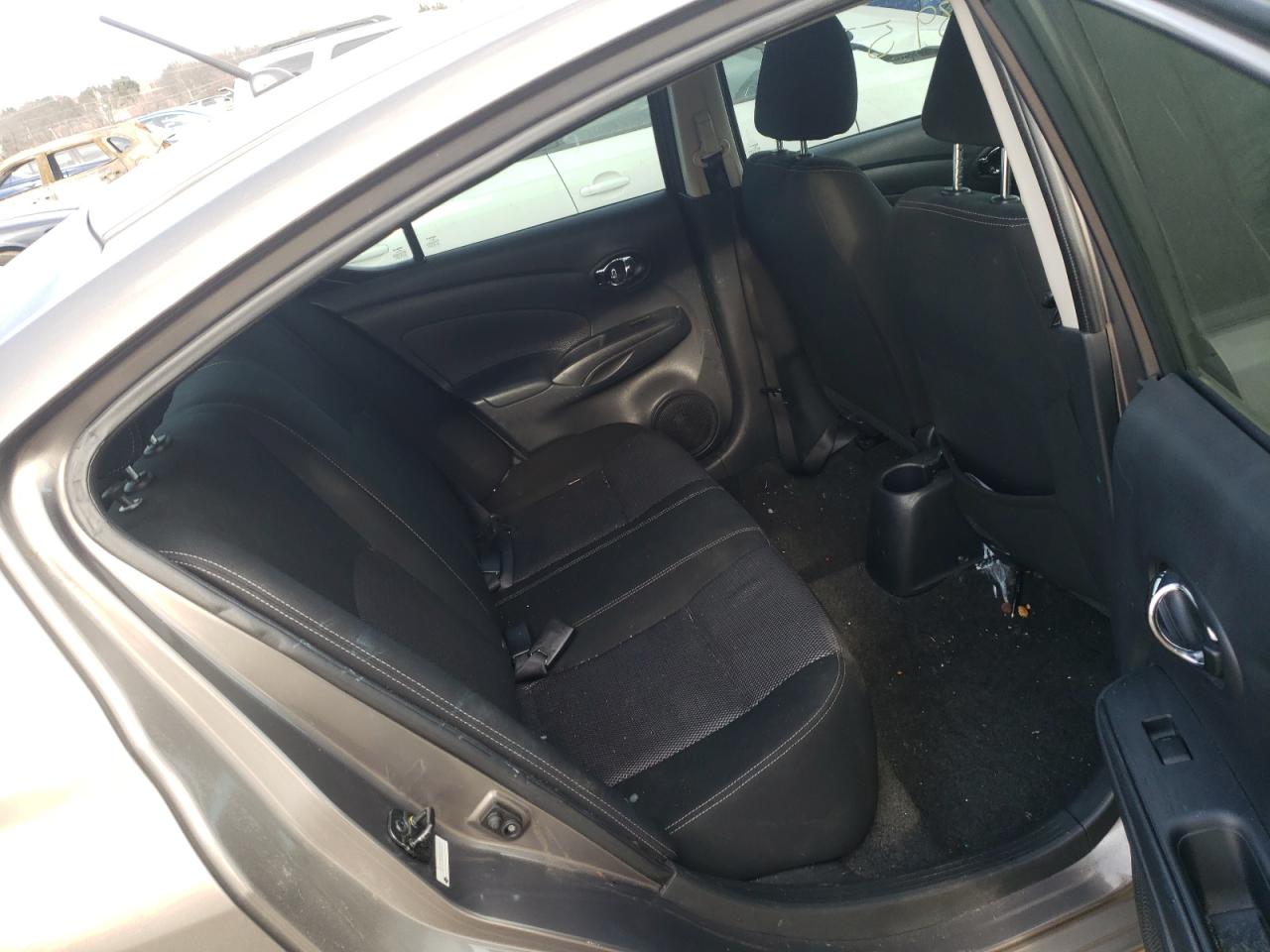 Photo 6 from auction – 2017 NISSAN VERSA S with VIN 3N1CN7AP8HK446276