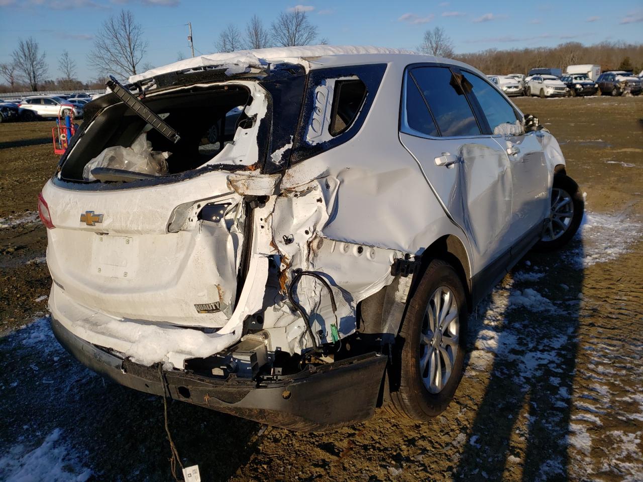 Photo 4 from auction – 2021 CHEVROLET EQUINOX LT with VIN 3GNAXKEVXML366547