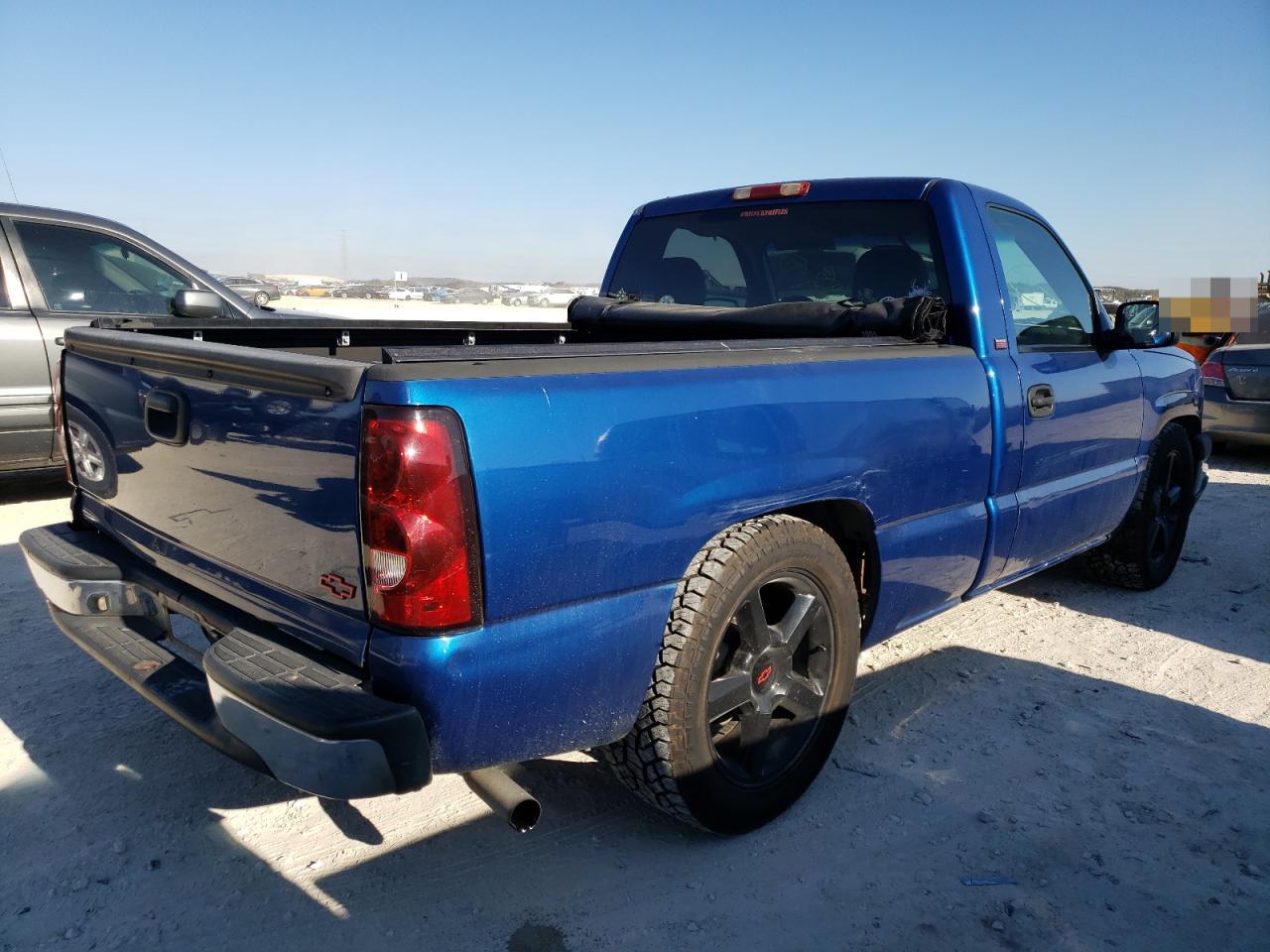 Photo 4 from auction – 2003 CHEVROLET SILVERADO with VIN 1GCEC14X13Z145879