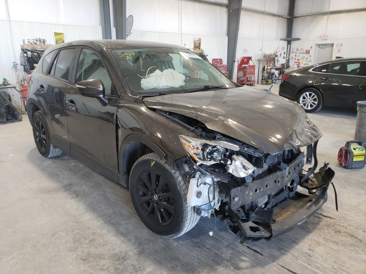 MAZDA CX-5 TOURI 2016 with VIN JM3KE4CY9G0747388 - Photo from auction