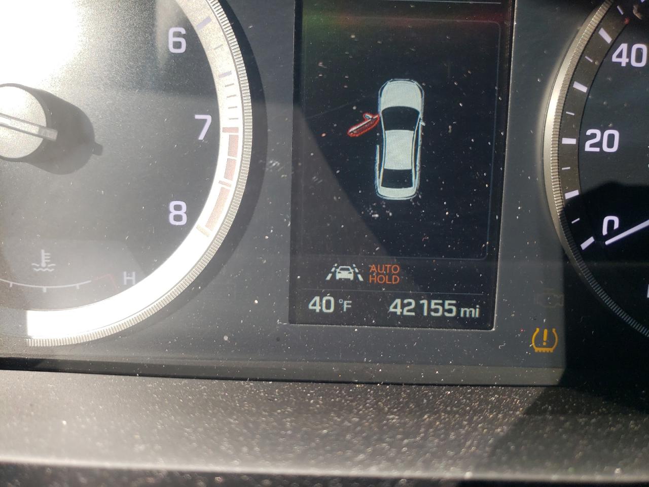 Photo 8 from auction – 2017 HYUNDAI SONATA SPO with VIN 5NPE34AF3HH473798
