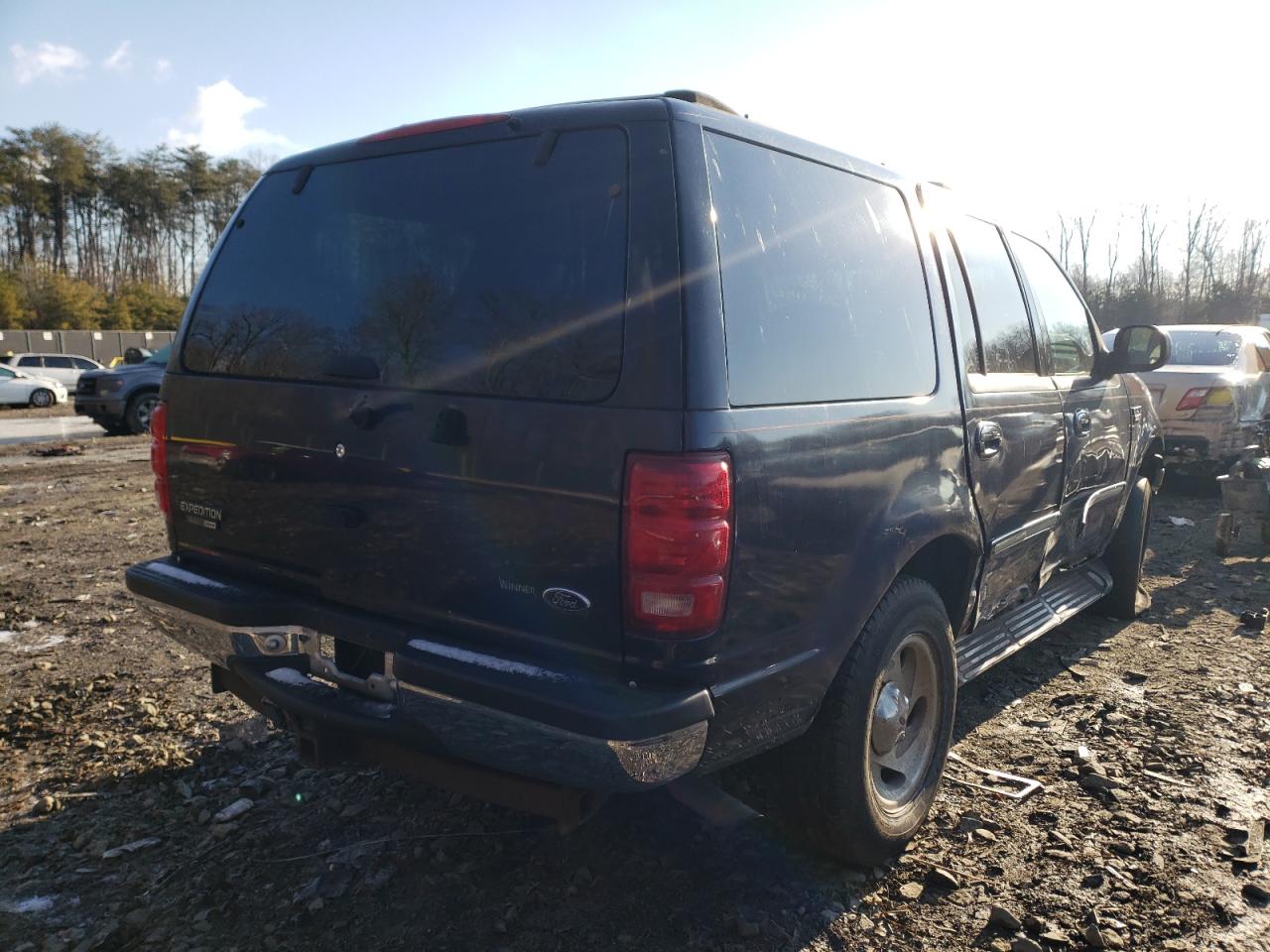 Photo 4 from auction – 2001 FORD EXPEDITION with VIN 1FMPU16L51LB19488