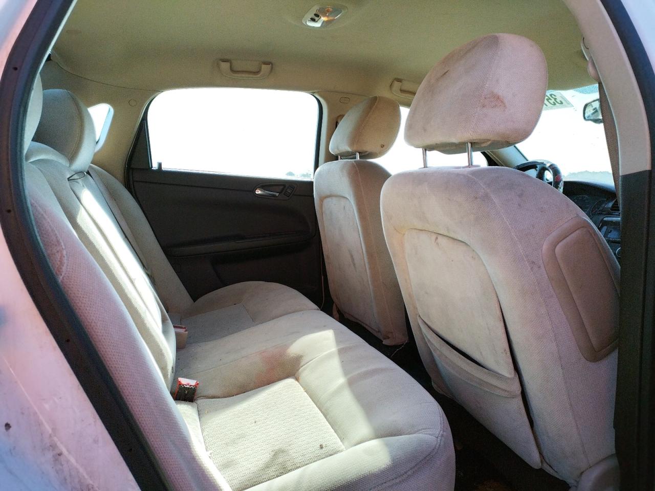 Photo 6 from auction – 2012 CHEVROLET IMPALA LT with VIN 2G1WG5E37C1286422