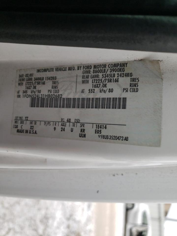 Photo 10 from auction – 2001 FORD ECONOLINE with VIN 1FDNS24L31HB02682