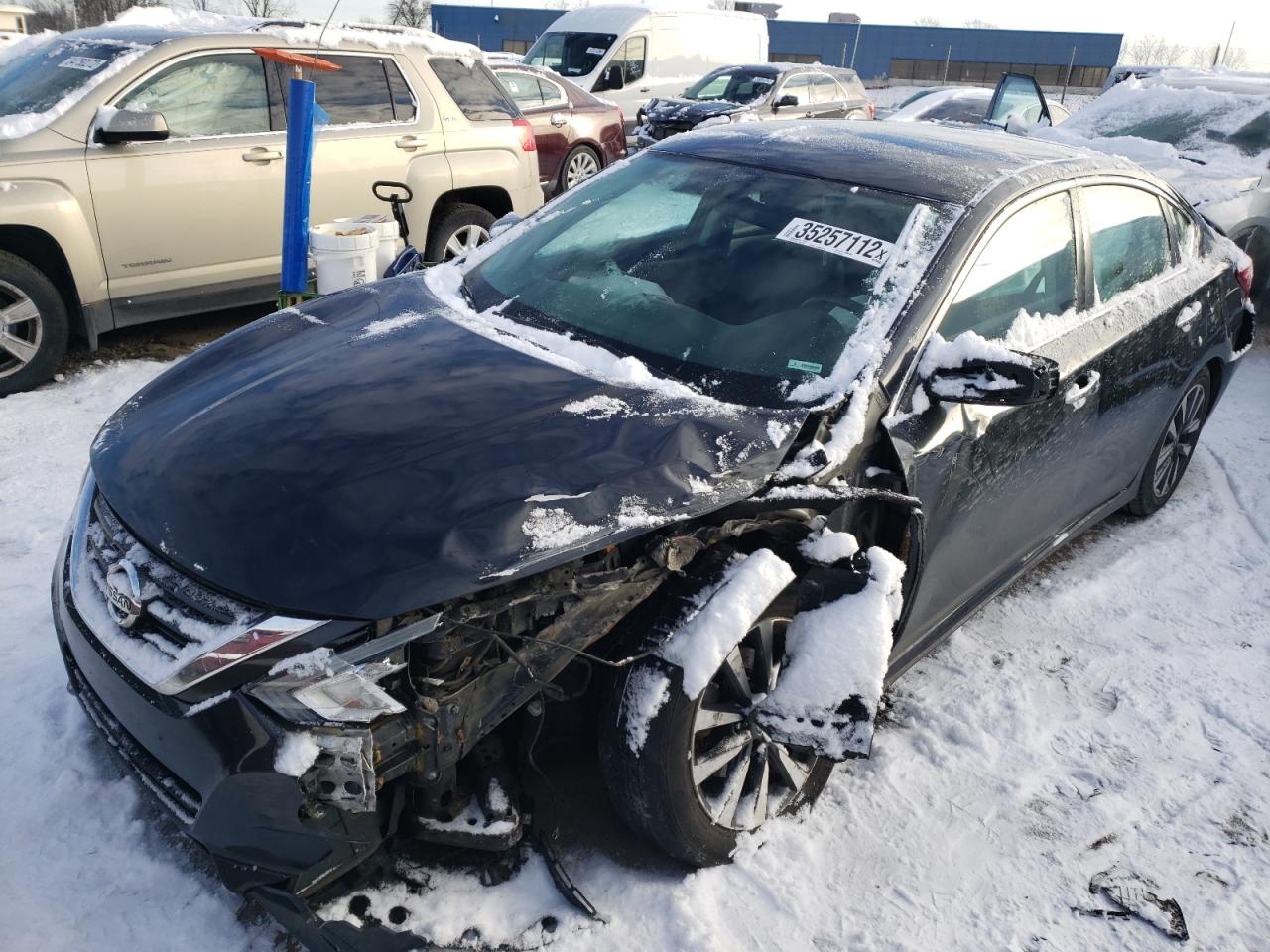 Photo 2 from auction – 2017 NISSAN ALTIMA 2.5 with VIN 1N4AL3AP2HC191414