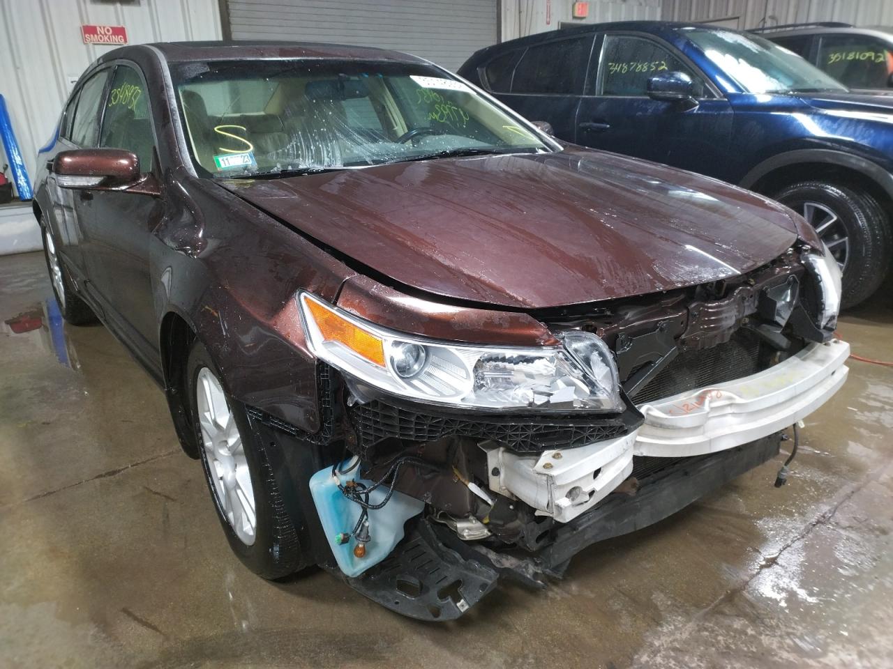 ACURA TL 2011 with VIN 19UUA8F20BA000858 - Photo from auction