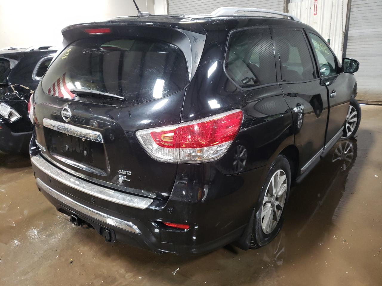 Photo 4 from auction – 2014 NISSAN PATHFINDER with VIN 5N1AR2MM0EC687579