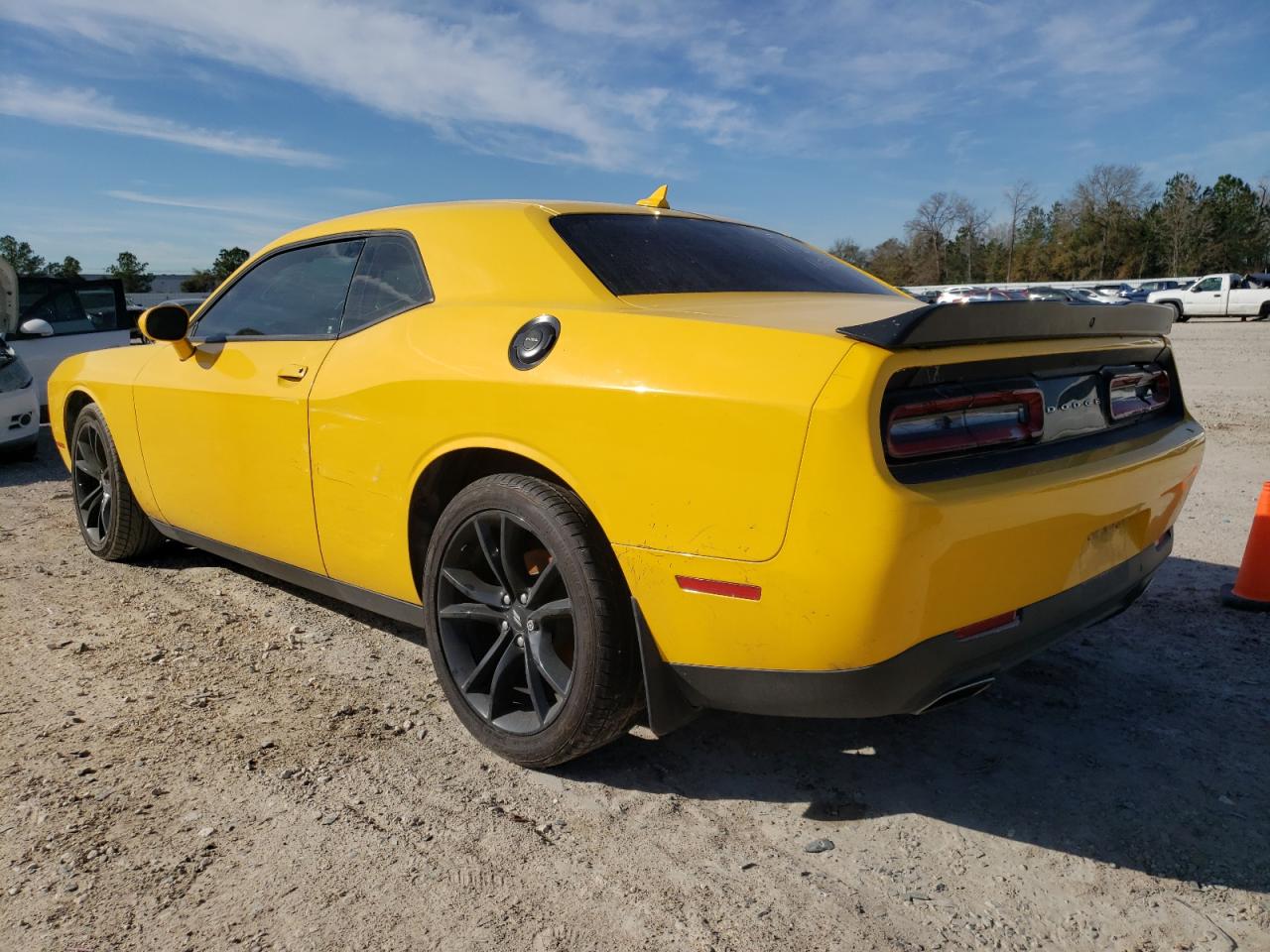 Photo 3 from auction – 2017 DODGE CHALLENGER with VIN 2C3CDZAG7HH502405