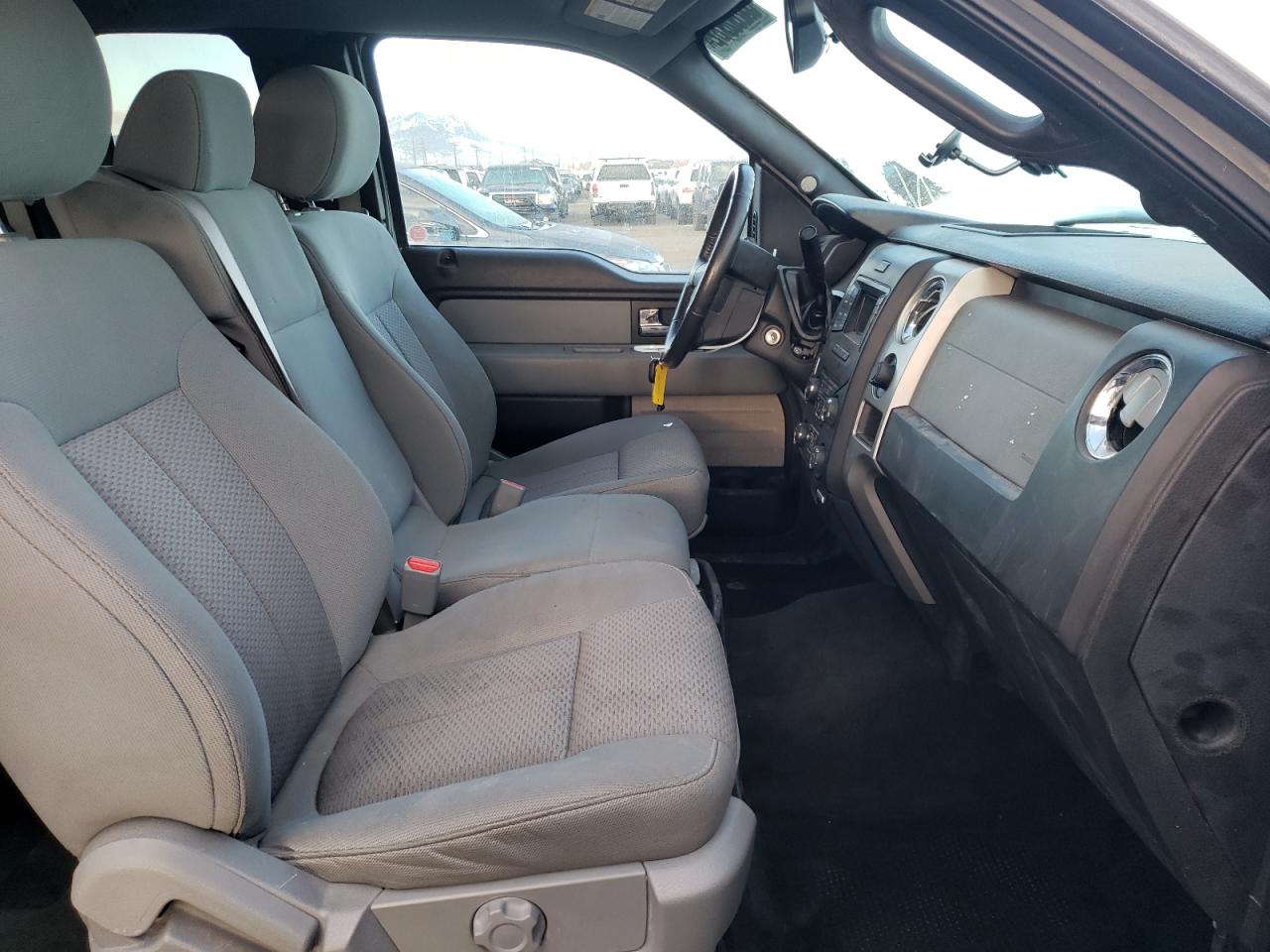 Photo 5 from auction – 2014 FORD F150 SUPER with VIN 1FTEX1EMXEFA64571
