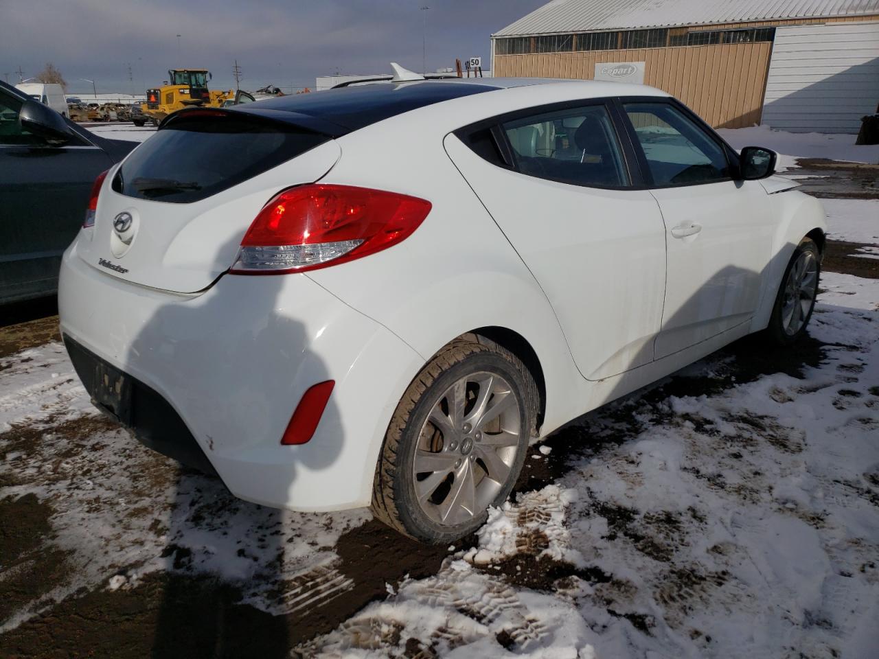 Photo 4 from auction – 2016 HYUNDAI VELOSTER with VIN KMHTC6AD1GU288909