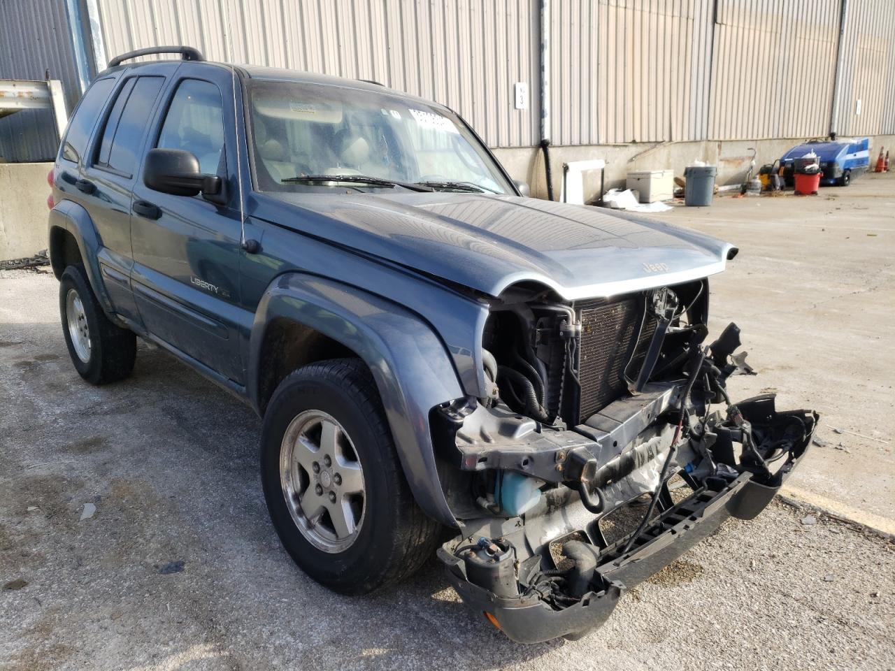 JEEP LIBERTY LI 2002 with VIN 1J8GL58K02W202550 - Photo from auction