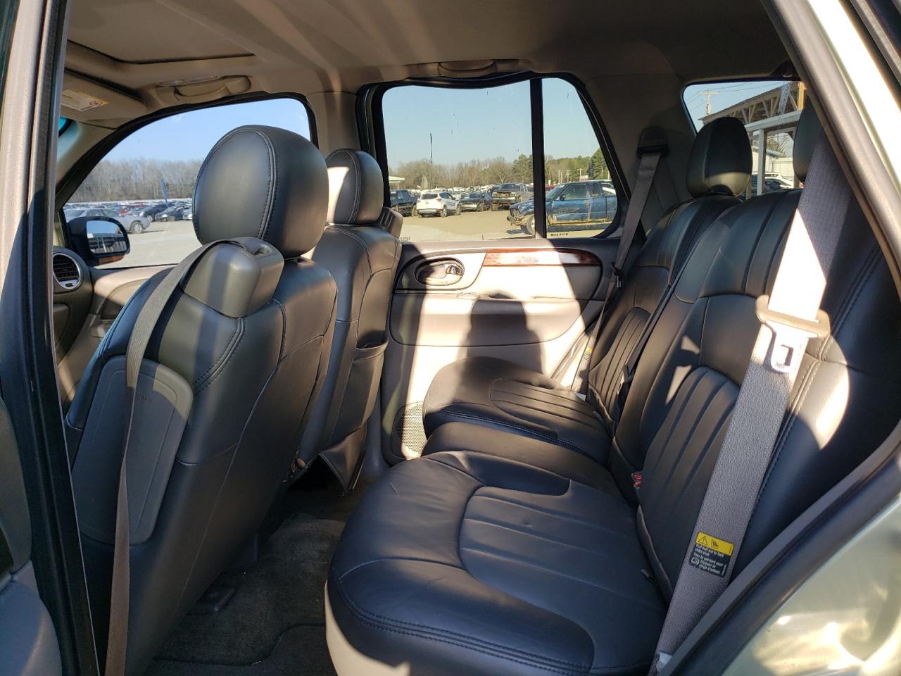 Photo 6 from auction – 2003 GMC ENVOY with VIN 1GKDT13S732361119