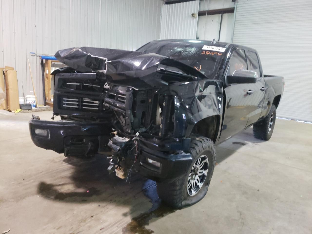 Photo 2 from auction – 2014 CHEVROLET SILVERADO with VIN 1GCVKREC0EZ232396