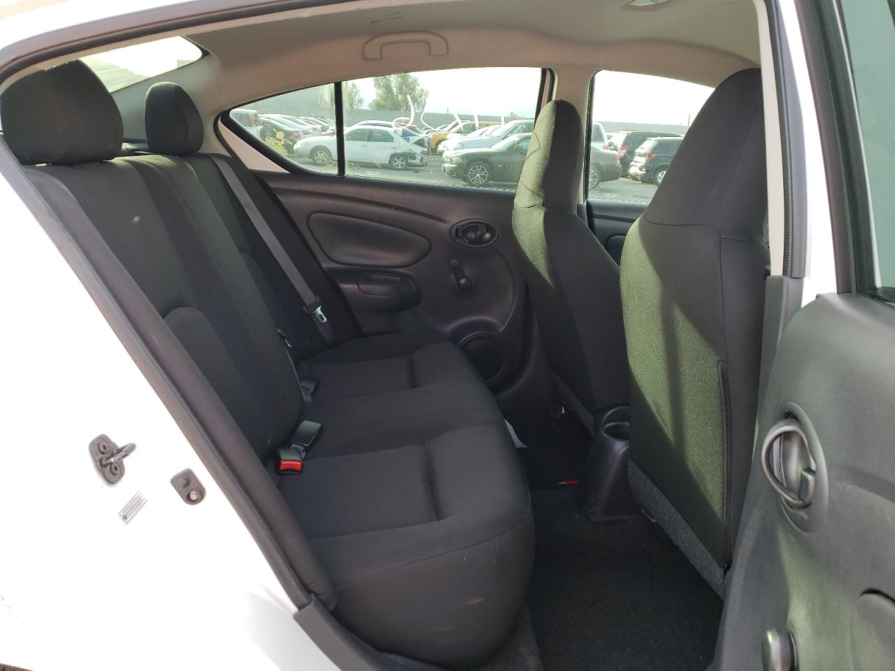 Photo 6 from auction – 2017 NISSAN VERSA S with VIN 3N1CN7AP1HL832225