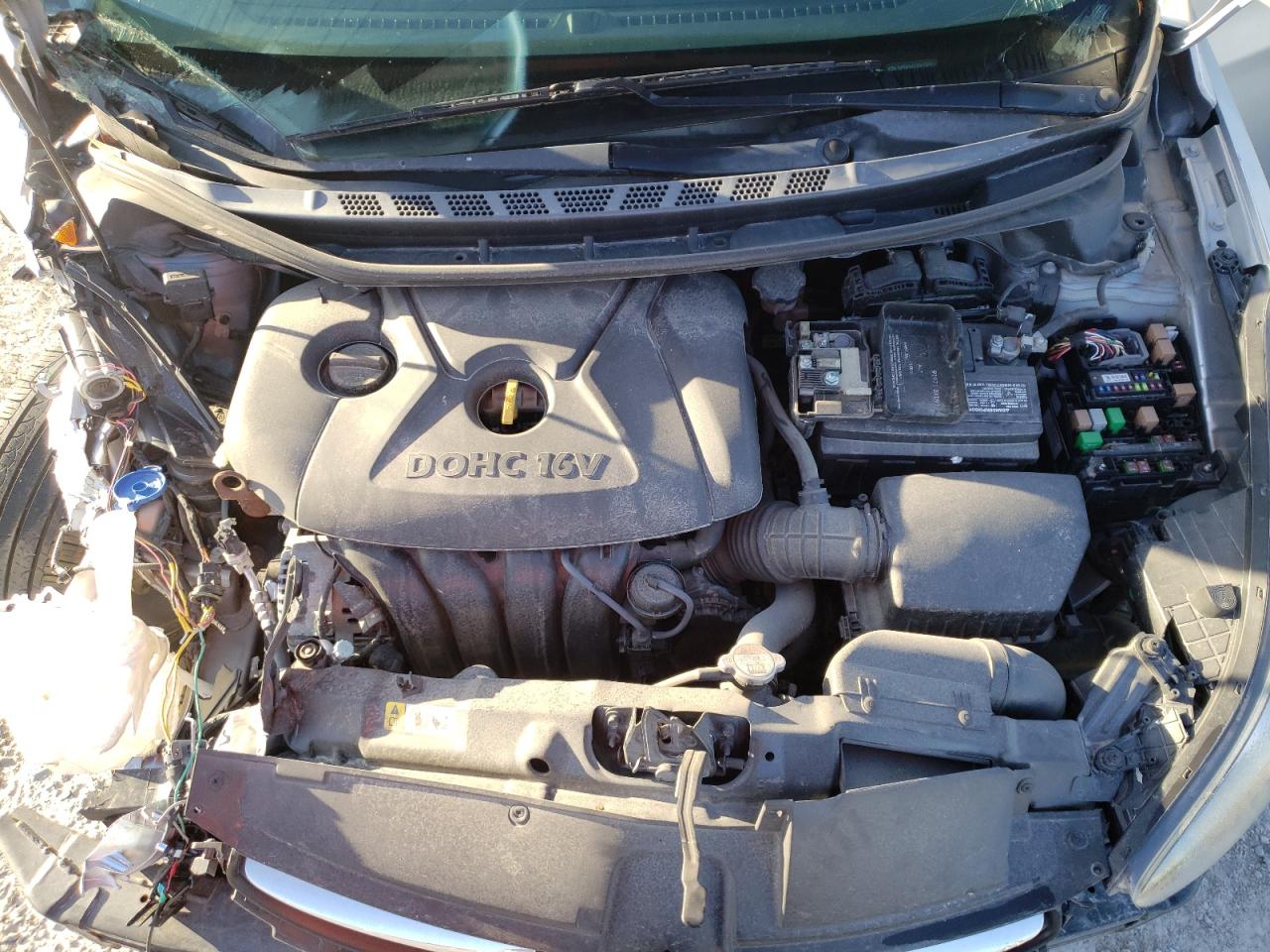Photo 7 from auction – 2013 HYUNDAI ELANTRA GL with VIN 5NPDH4AE2DH320313