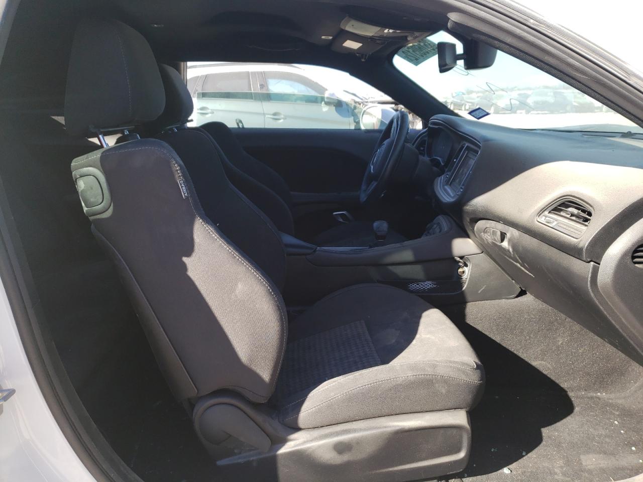 Photo 5 from auction – 2019 DODGE CHALLENGER with VIN 2C3CDZJG6KH621148