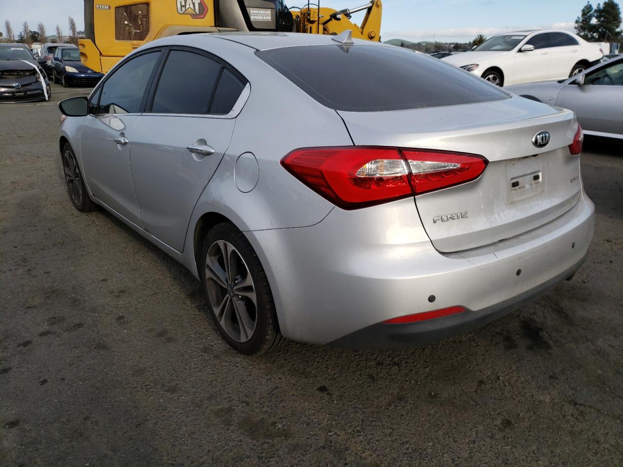 Photo 3 from auction – 2016 KIA FORTE EX with VIN KNAFZ4A80G5530619