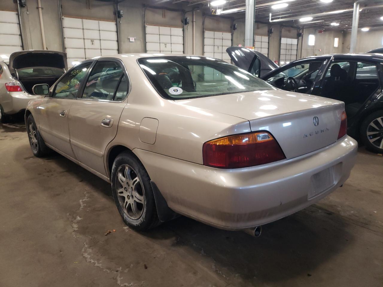 Photo 3 from auction – 2000 ACURA TL with VIN 19UUA5667YA053910